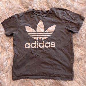 Cute gray adidas t shirt size large (more like a small)